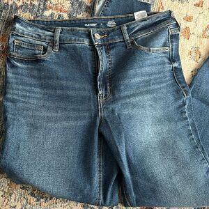 Old navy rockstar super skinny jeans